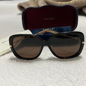 Gucci Sunglasses New